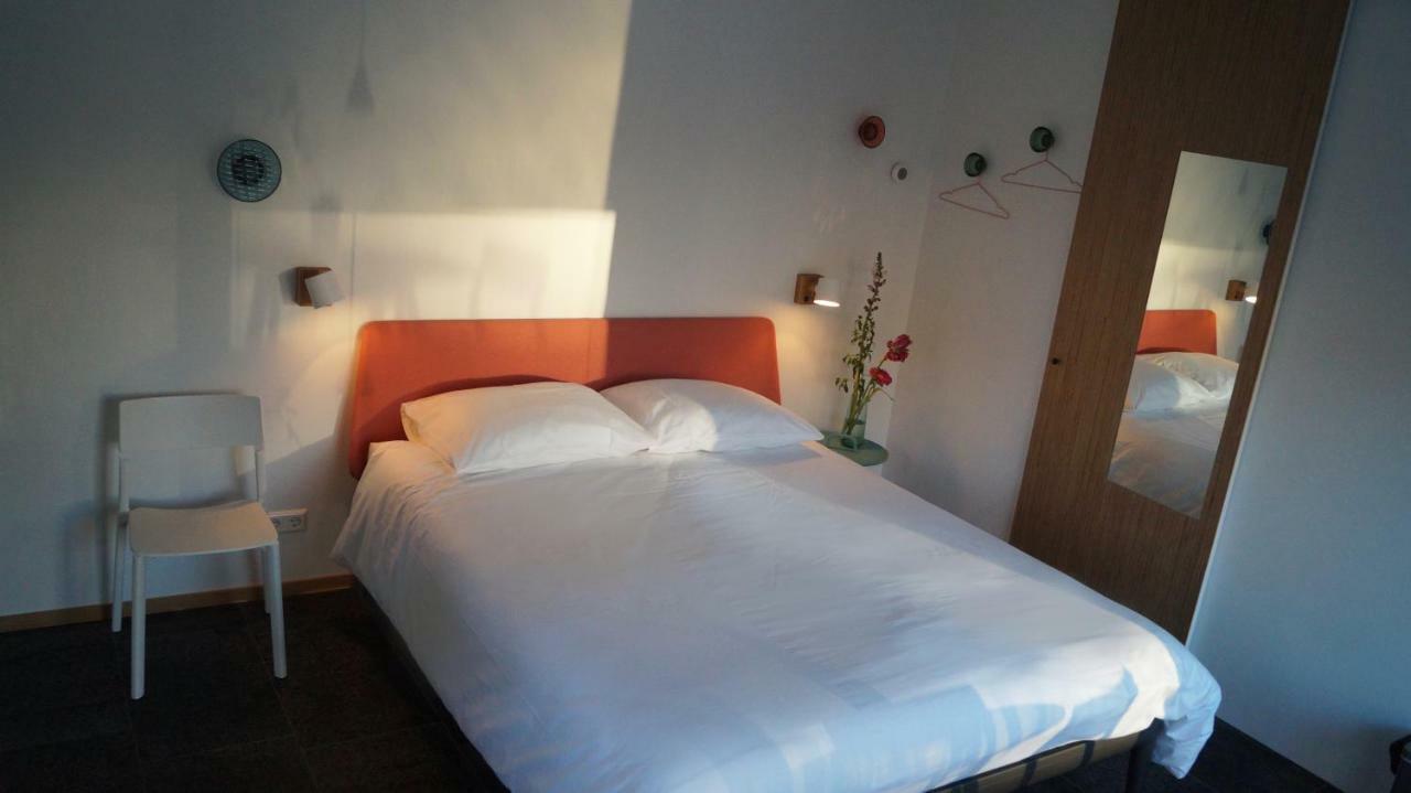 Room With A Few Amesterdão Exterior foto